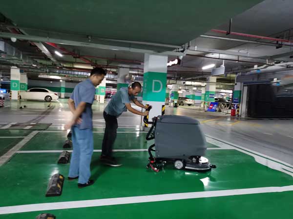 工業(yè)洗地機(jī)清潔效果不行嗎 工業(yè)洗地機(jī)清潔效果不行嗎