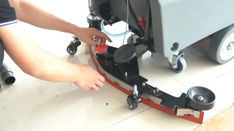 如何正確使用洗地機 如何正確使用洗地機