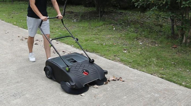 手推式掃地機和駕駛式掃地機哪個好 手推式掃地機和駕駛式掃地機哪個好