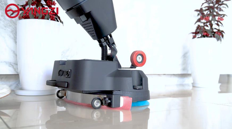 小型工業(yè)洗地機的優(yōu)勢 小型工業(yè)洗地機的優(yōu)勢