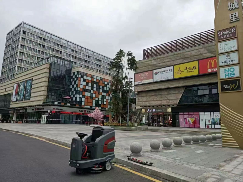 商場超市使用洗地機的五個好處 商場超市使用洗地機的五個好處