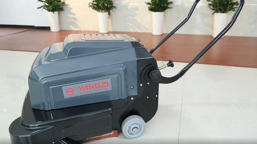 小型掃地機(jī)為清潔人員帶來(lái)哪些便利