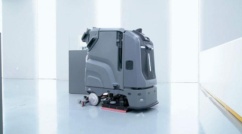 大型露天廣場(chǎng)使用什么類(lèi)型的掃地機(jī)器人