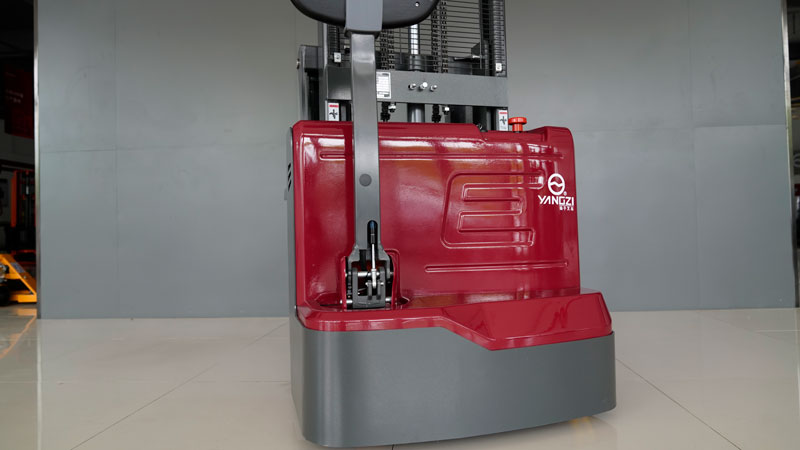 如何在磨合期保養電動叉車 如何在磨合期保養電動叉車