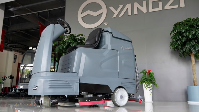 為您的企業選擇合適的洗地機 為您的企業選擇合適的洗地機