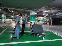 全自動(dòng)洗地機(jī)進(jìn)水了還能接著用嗎 全自動(dòng)洗地機(jī)進(jìn)水了還能接著用嗎